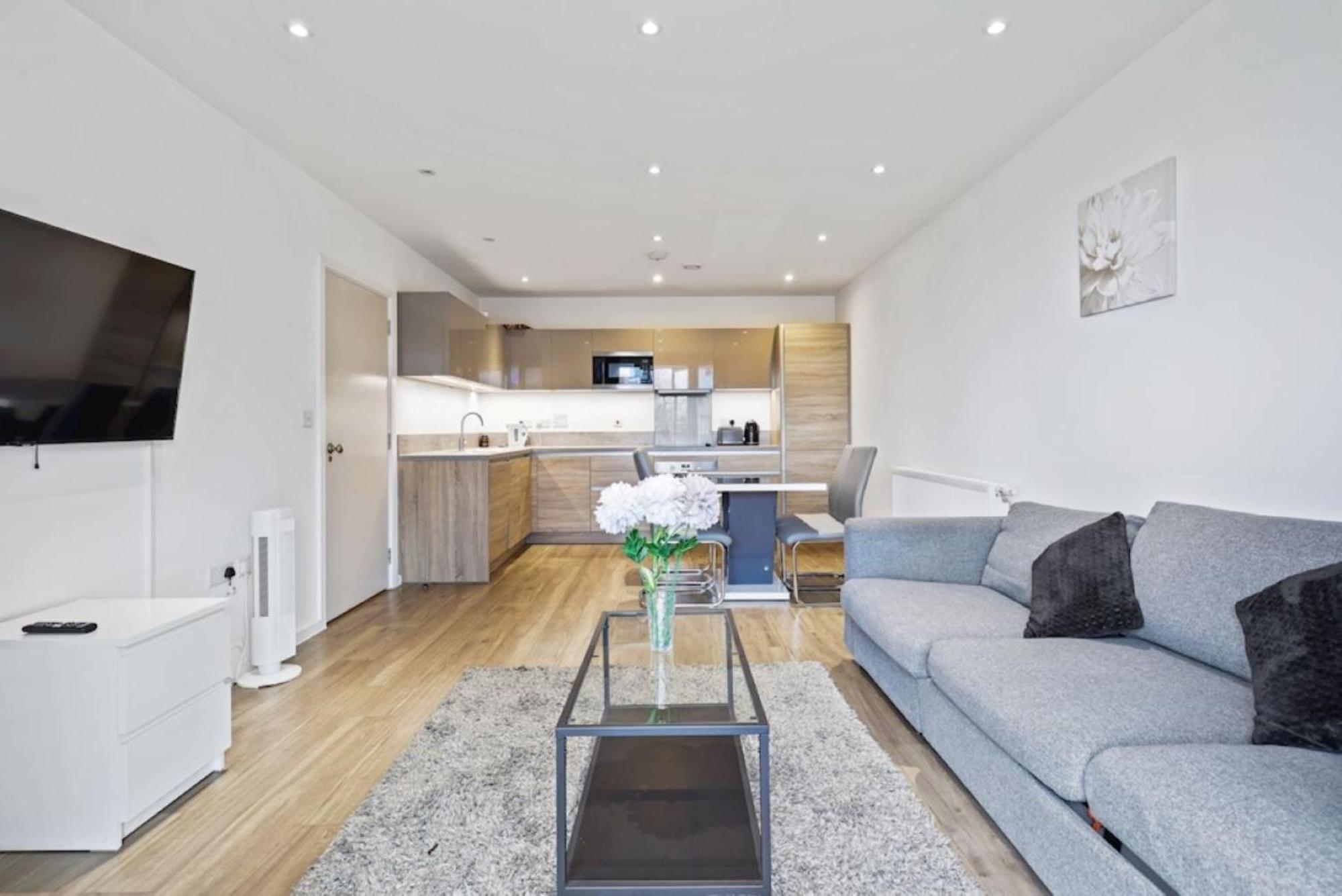 Canning Town 2 Bed Apartment ลอนดอน ภายนอก รูปภาพ